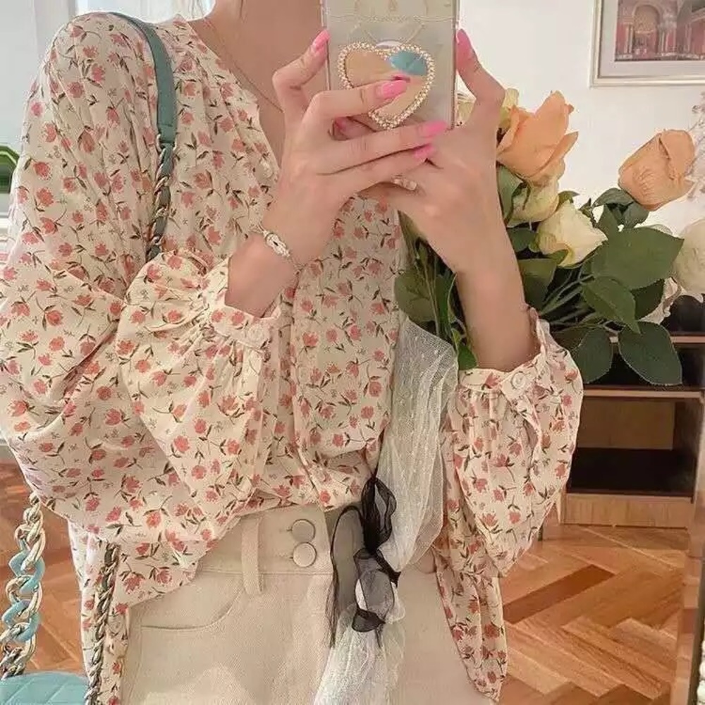 Floral blouse shirt collar button rose pink flower cream